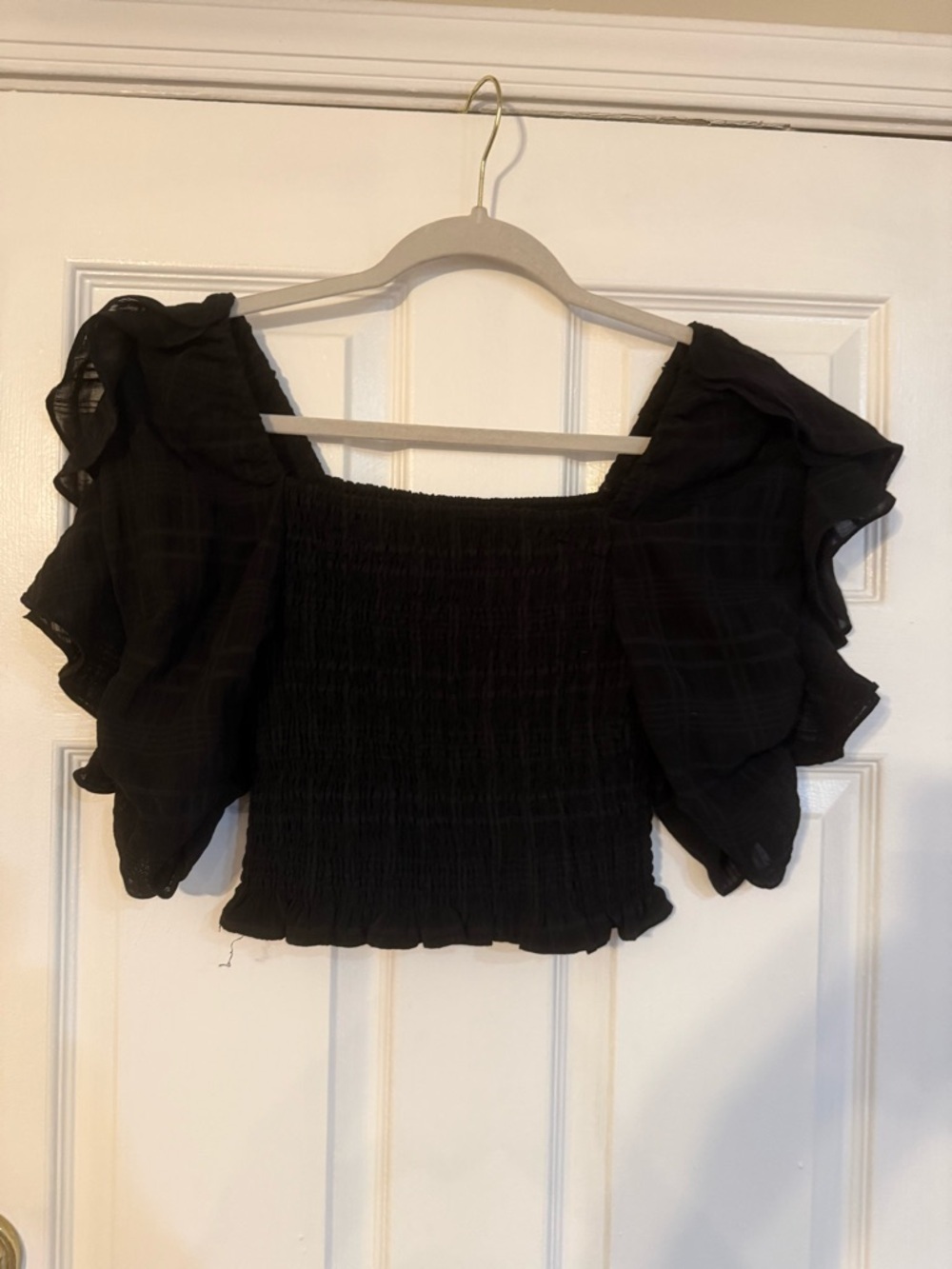 DO+BE Black Smocked Crop Top with Ruffle Puff Sleeves